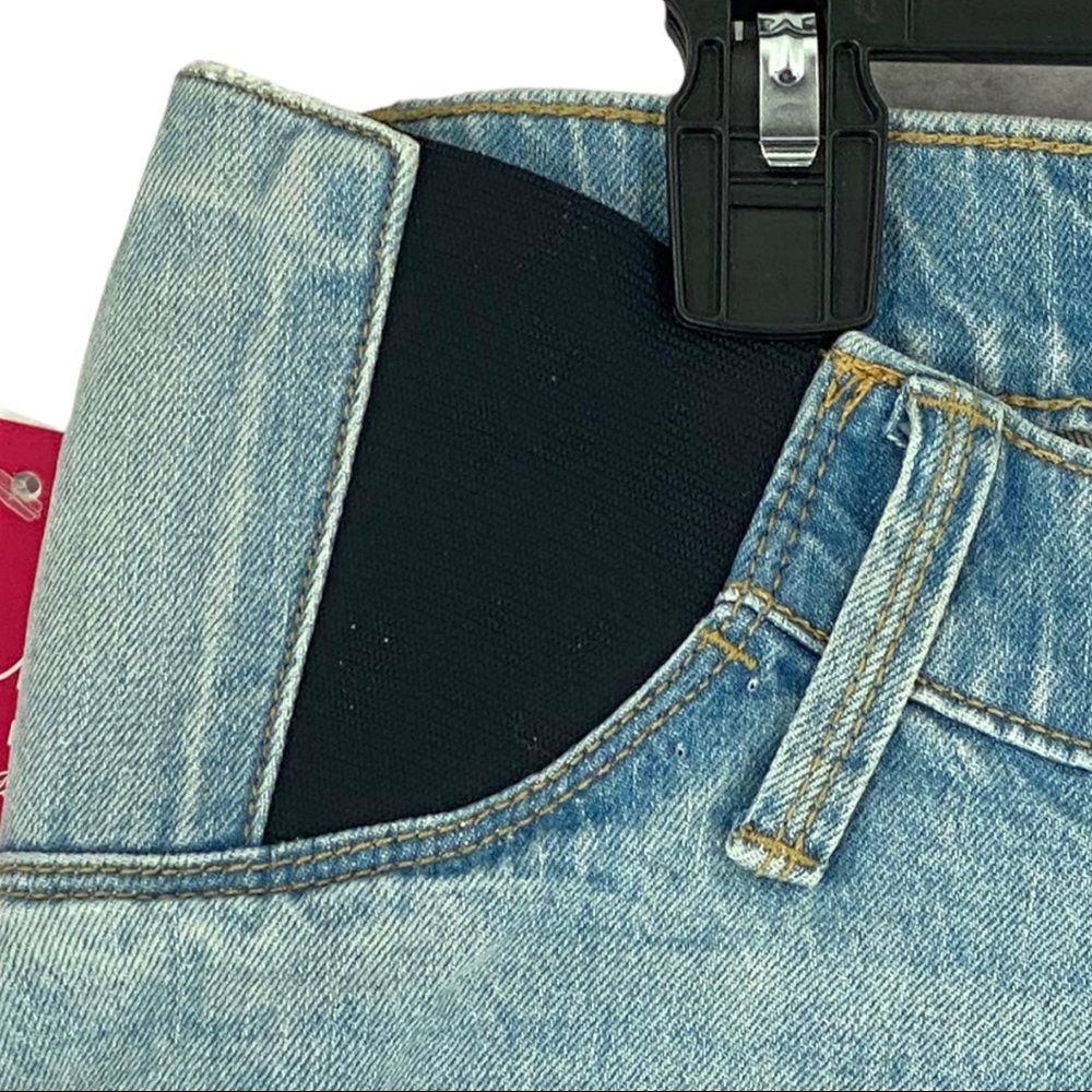 Isabel Maternity Side Panel Midi Maternity Jean Shorts Light Wash Size 4. - Picture 3 of 11